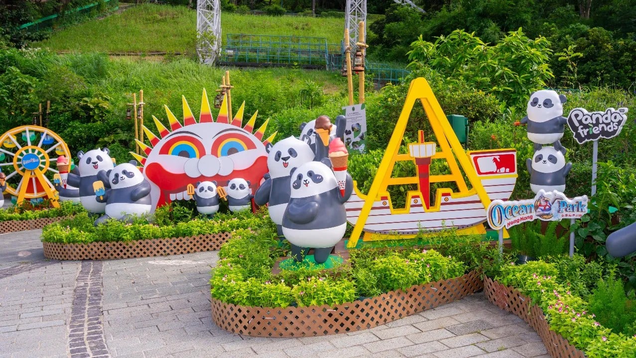 Panda Friends sculptures along Ocean Park Hong Kong Eco-Herbal Trail